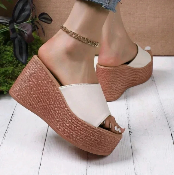 2024 Spring/Summer Women's Mid-Heel Slippers, Popular For Outdoor Activities - Picture 2 of 7